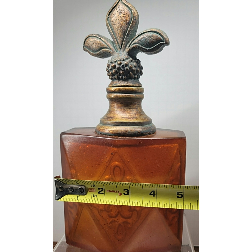 Faux Glass Amber Decanter with Fleur-de-Lis Stopper - Picture 9 of 10